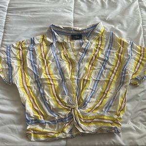 Cropped Button up